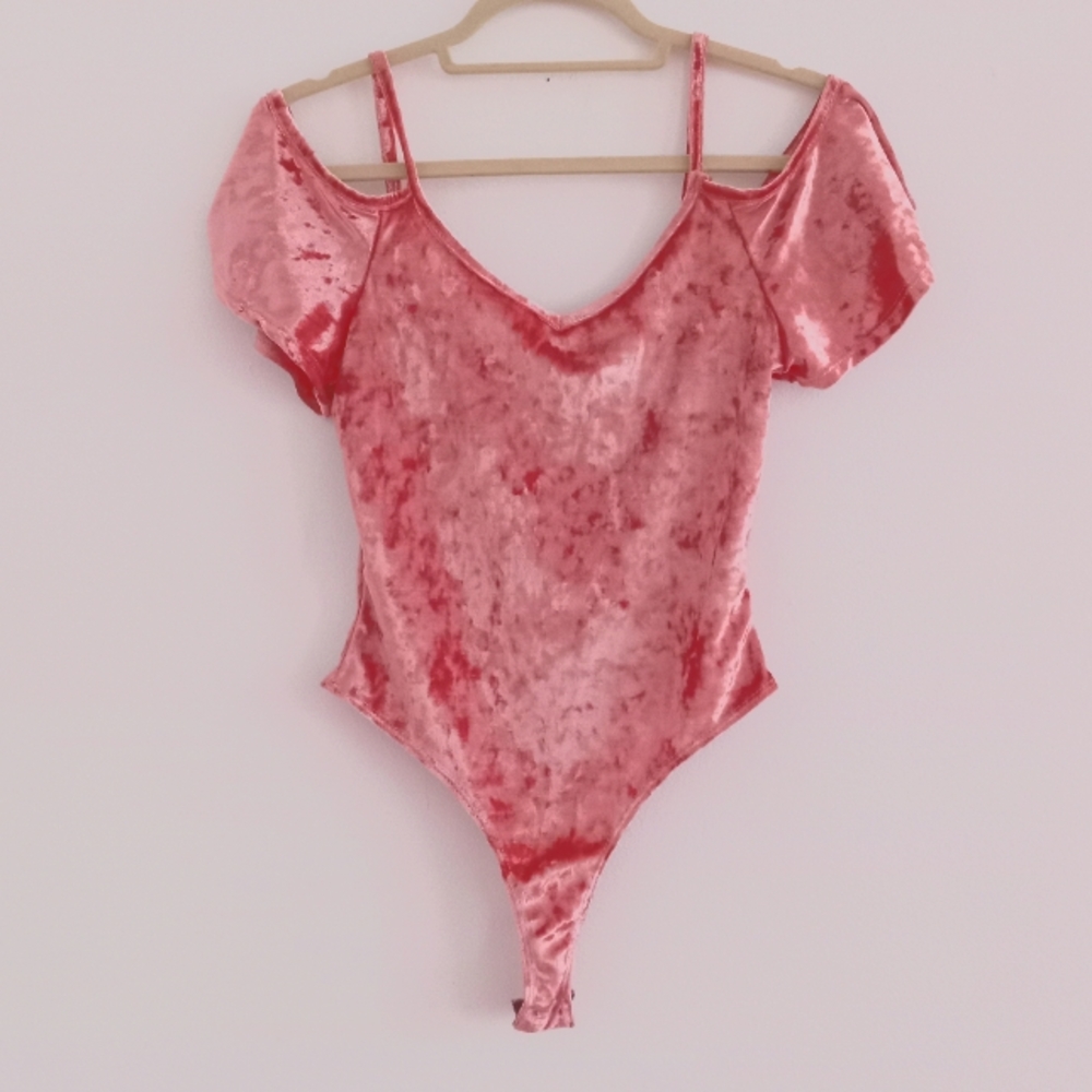 Violet Moon Nordstrom Blush Pink Velvet Bodysuit Top